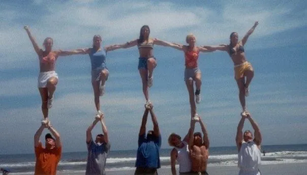 UNT squad on the beach at nationals